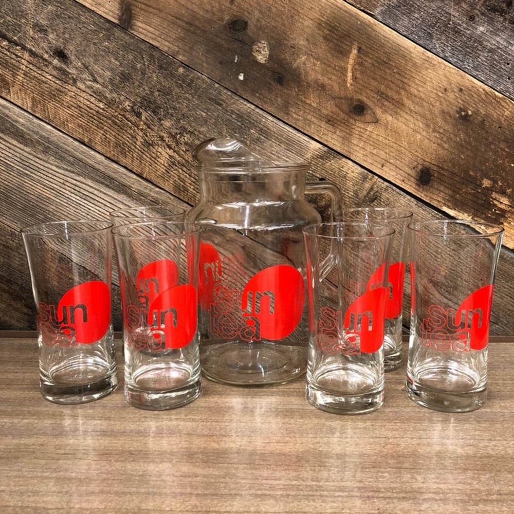 Vintage Sun Tea pitcher set